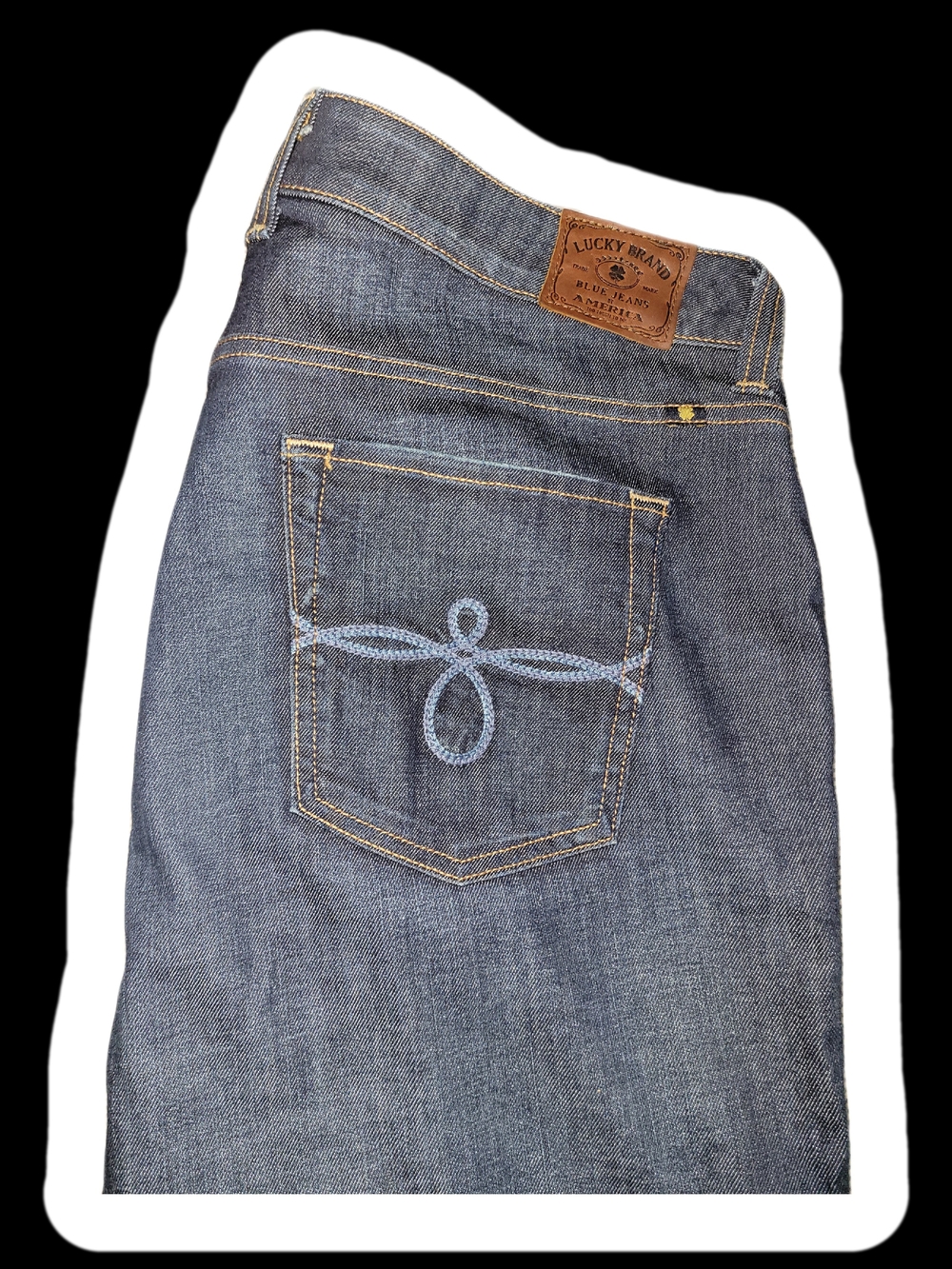 Lucky Brand Women's Blue Boot Cut Jeans with Light Blue Pocket Stitch